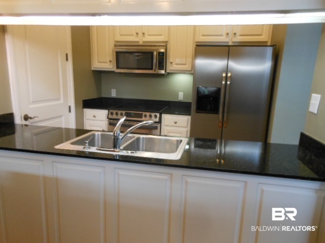 753 St Francis Street, Unit 1002A Mobile, AL 36602 - Photo 6 of 19