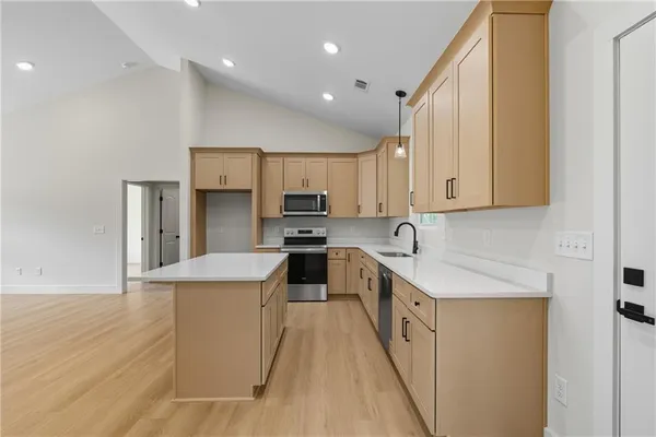 $289,900 | 193 Tabitha Page Lane, Toccoa, GA 30577