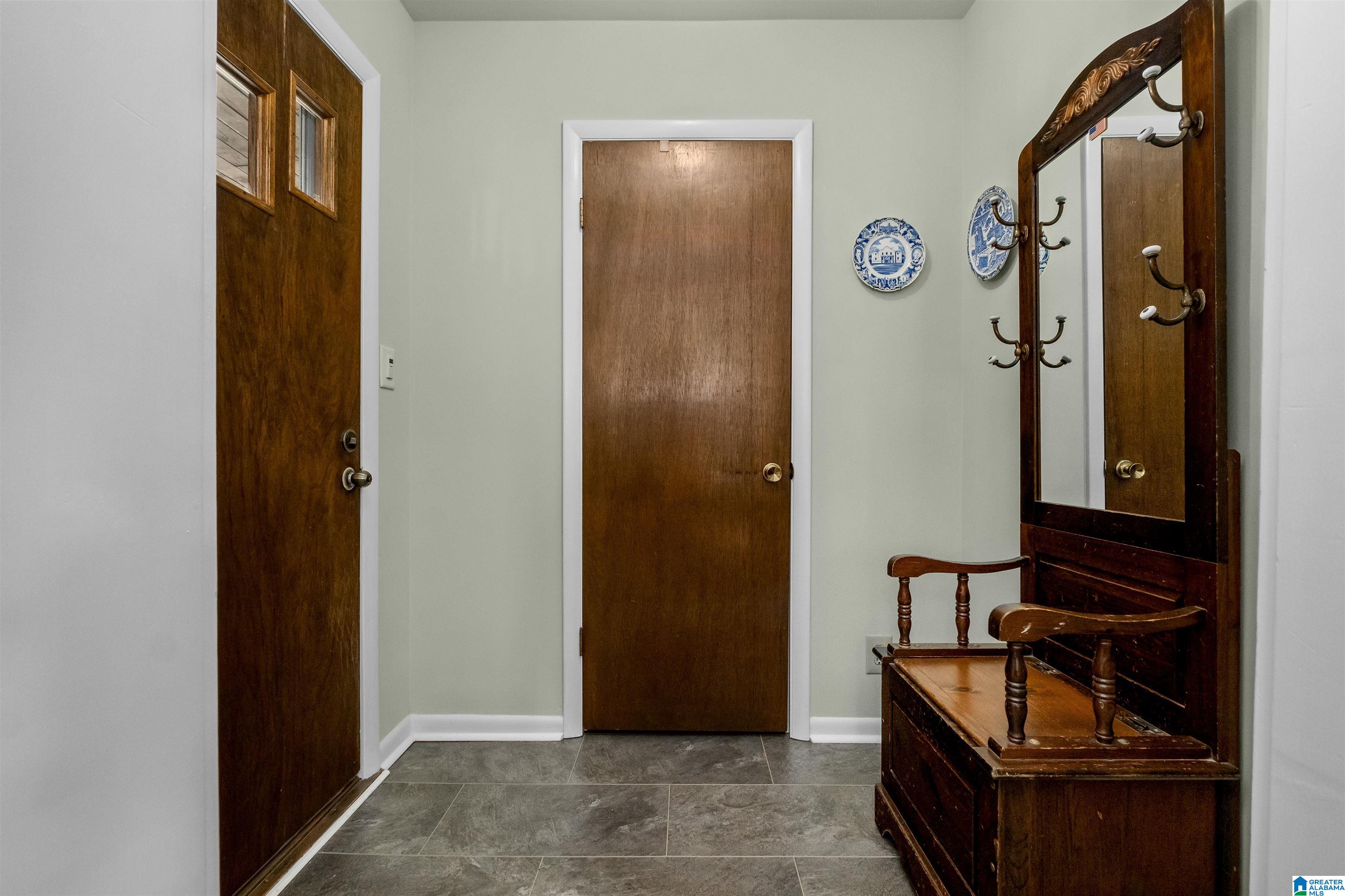 303 St Charles Street Birmingham, AL 35209 - Photo 5 of 30