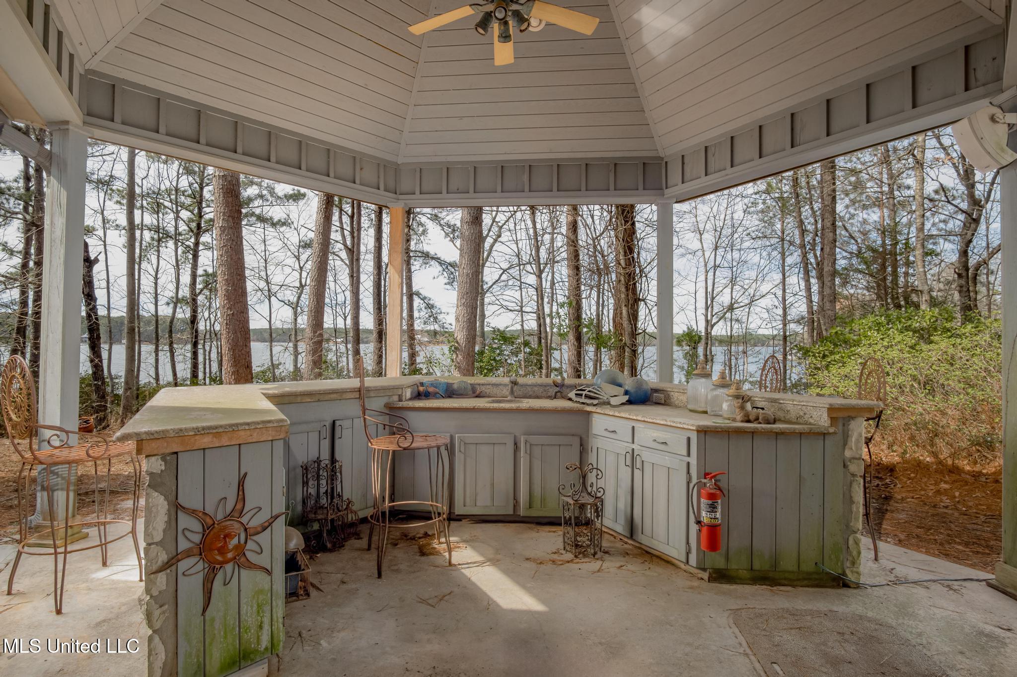 8 Deep Water Point Lumberton, MS 39455 - Photo 15 of 28 8 Deep Water Point-15