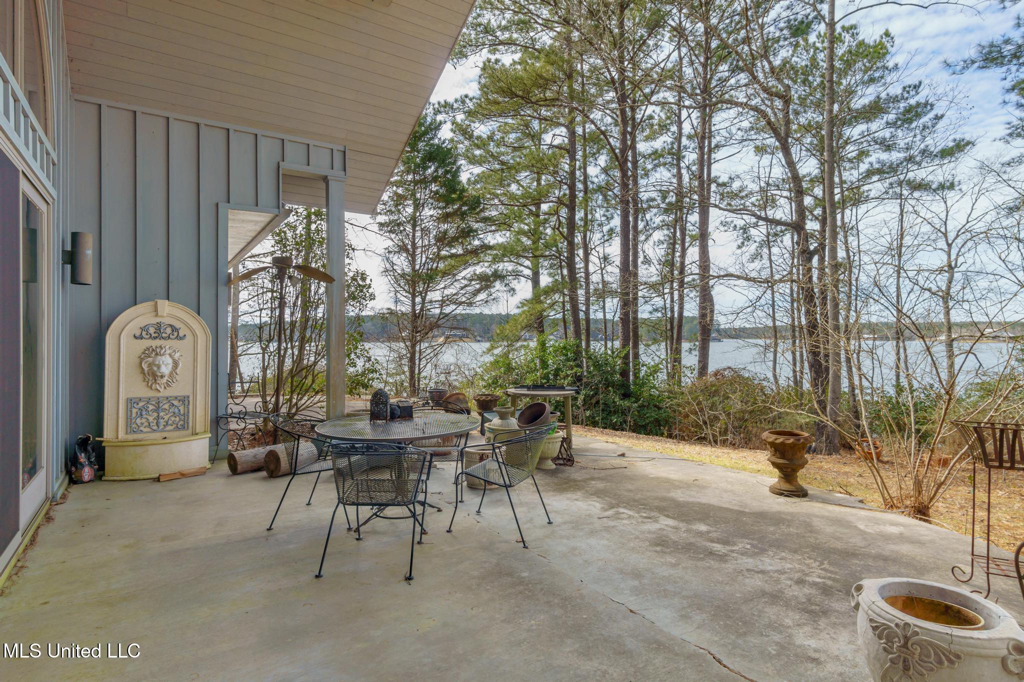 8 Deep Water Point Lumberton, MS 39455 - Photo 16 of 28 8 Deep Water Point-16