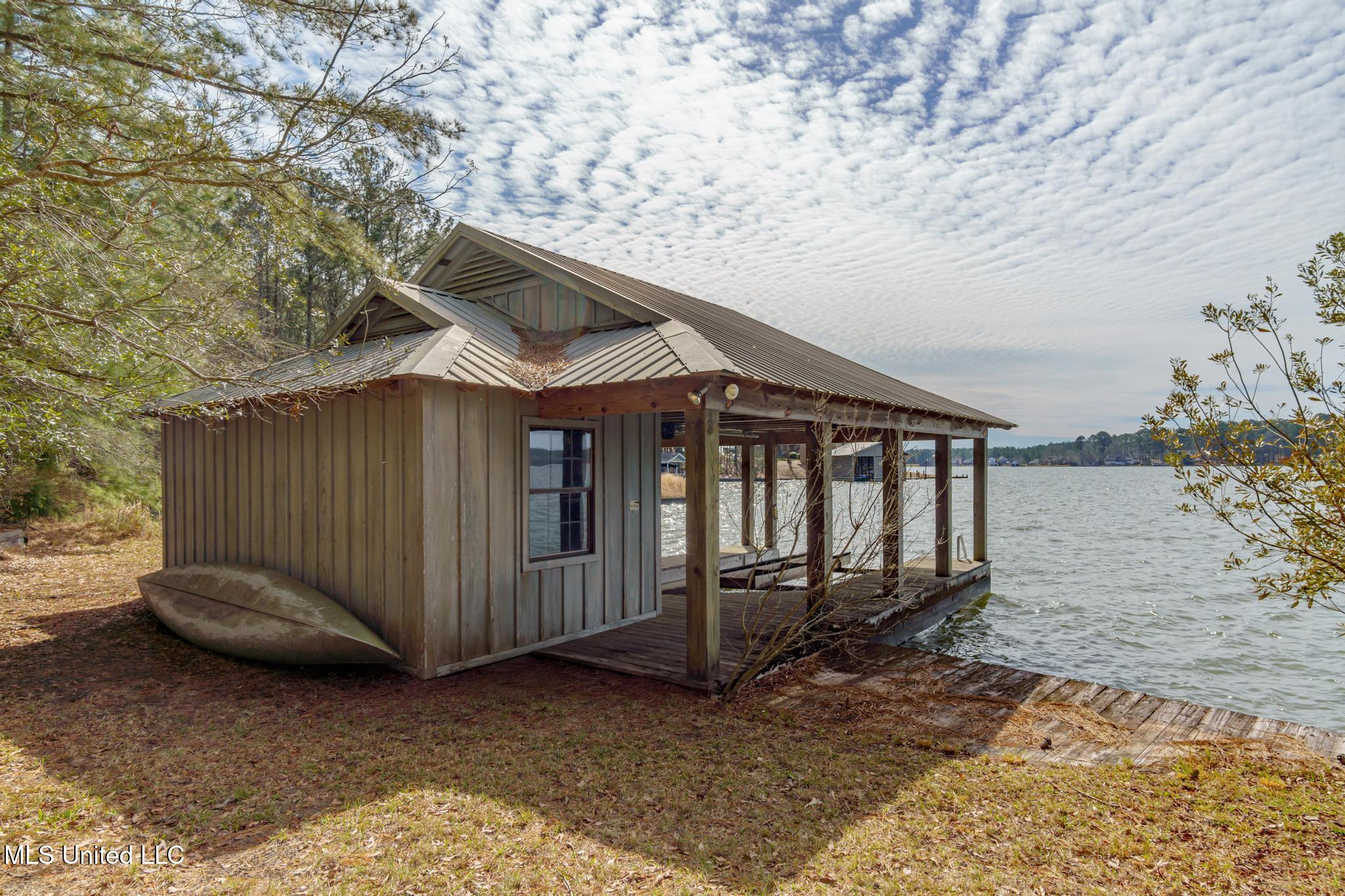 8 Deep Water Point Lumberton, MS 39455 - Photo 19 of 28 8 Deep Water Point-19