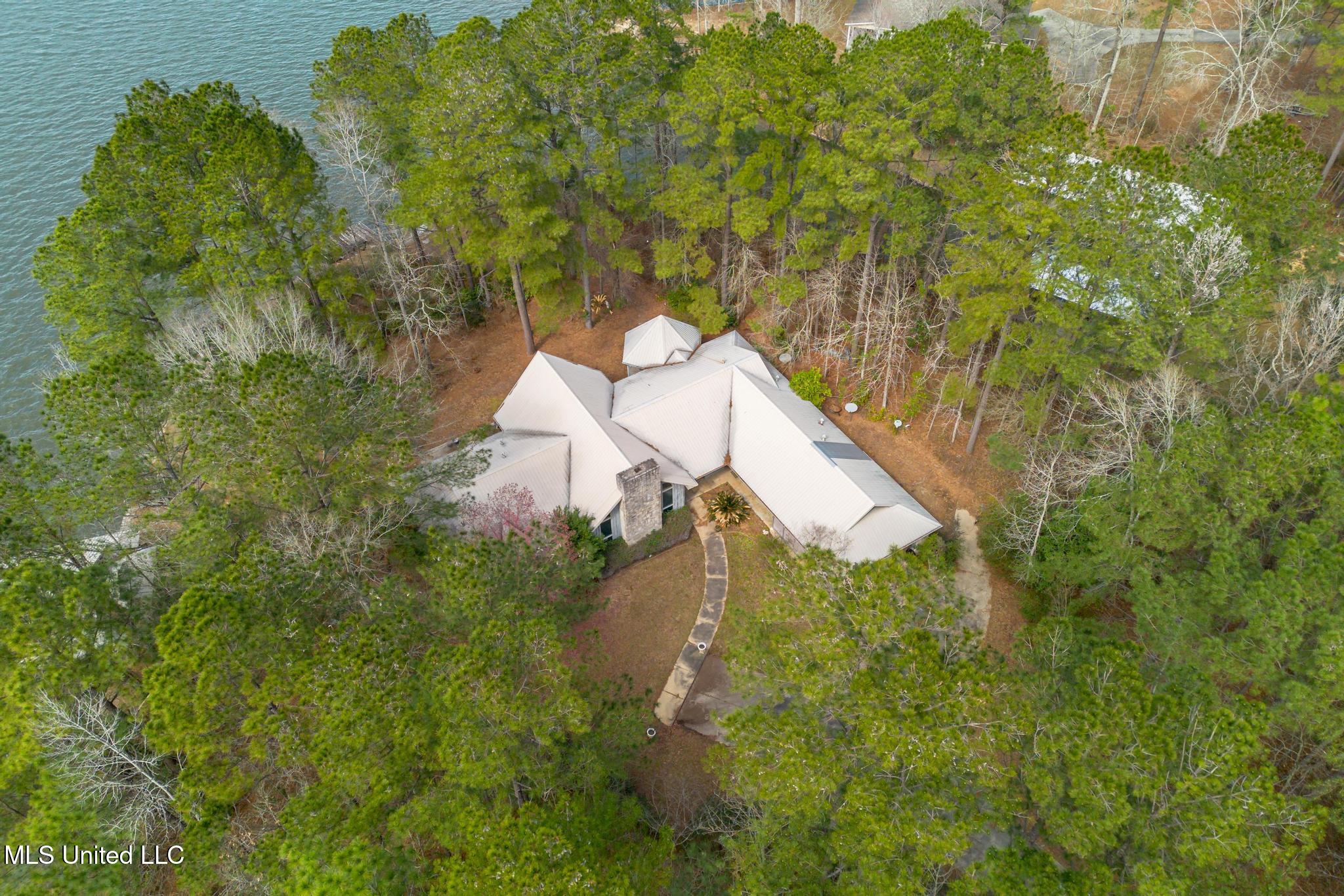 8 Deep Water Point Lumberton, MS 39455 - Photo 23 of 28 8 Deep Water Point-23