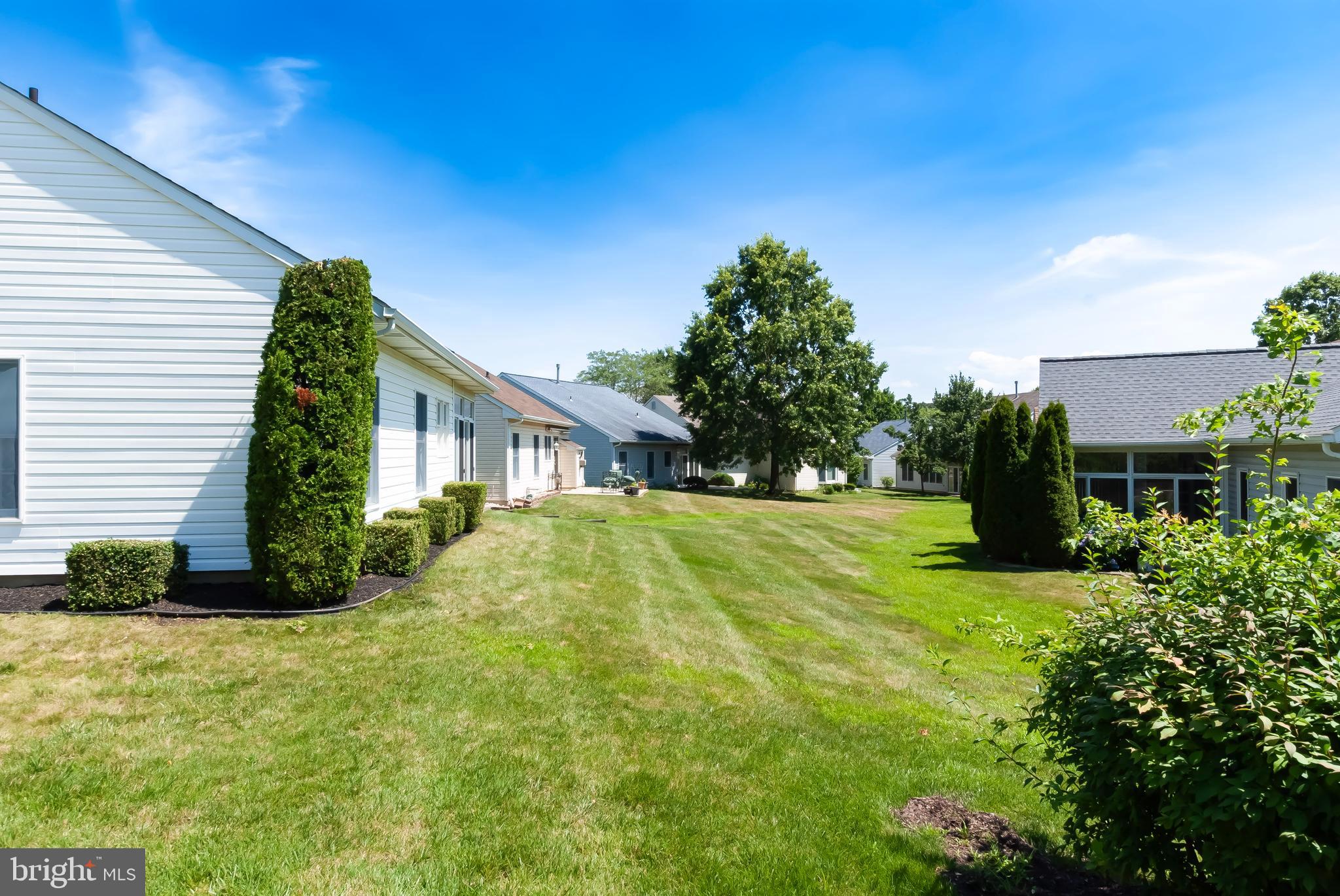 89 Lantern Lane Columbus, NJ 08022 - Photo 53 of 55 a view of a house with a yard