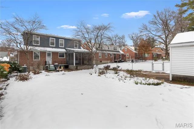 $1,700 | 2932 Delavan Drive, St. Louis, MO 63121