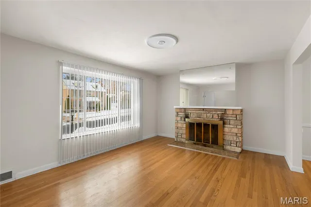 $1,700 | 2932 Delavan Drive, St. Louis, MO 63121