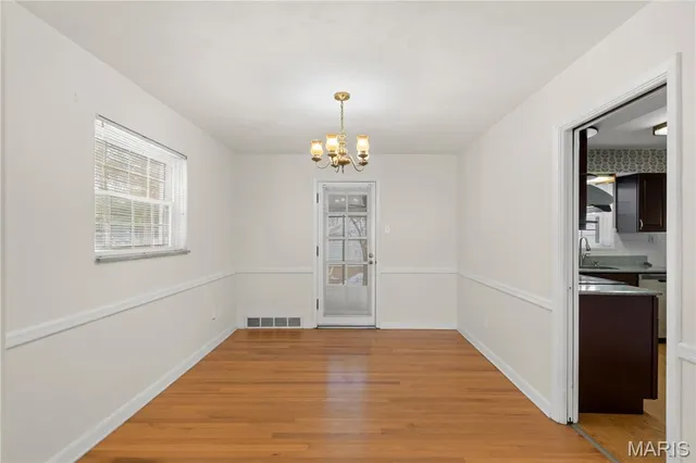 $1,700 | 2932 Delavan Drive, St. Louis, MO 63121