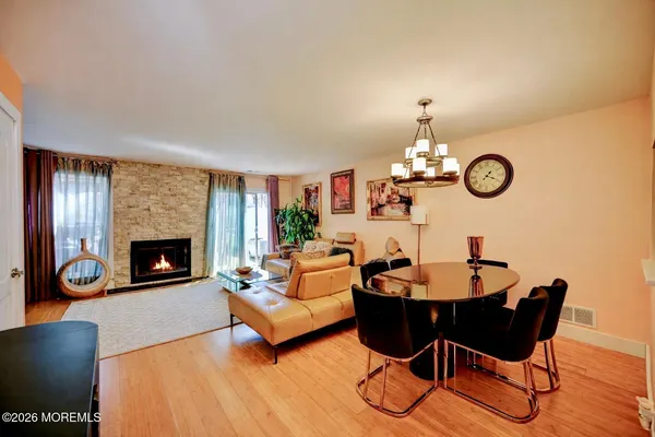 $348,000 | 60 Renee Court, Jackson, NJ 08527
