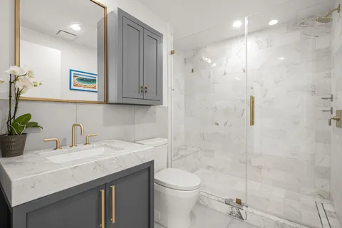 $1,395,000 | 70 Rainey Street, Unit 1908, Austin, TX 78701