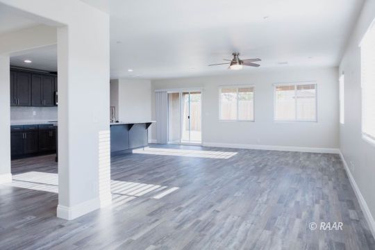 935 West Franklin Avenue Ridgecrest, CA 93555 - Photo 7 of 31 Gallery Image 7