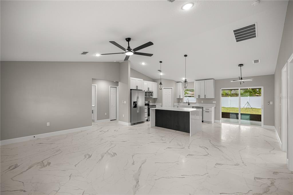26 Teak Run Ocala, FL 34472 - Photo 5 of 32
