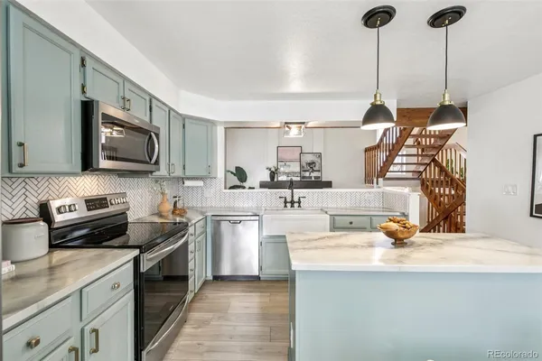 $600,000 | 9237 West Nichols Place, Littleton, CO 80128