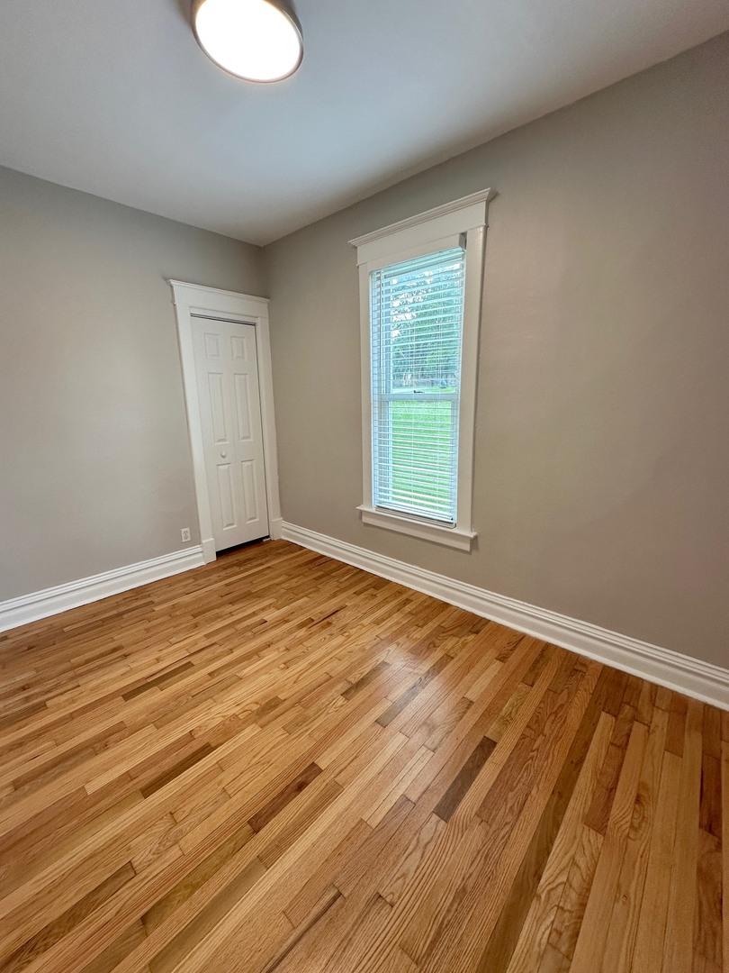 438 Ada Street, Unit 1 Cary, IL 60013 - Photo 21 of 28 Gallery Image 21