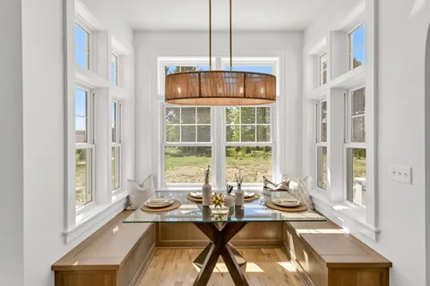 $1,899,000 | 1055 Red Barn Lane, Elm Grove, WI 53122