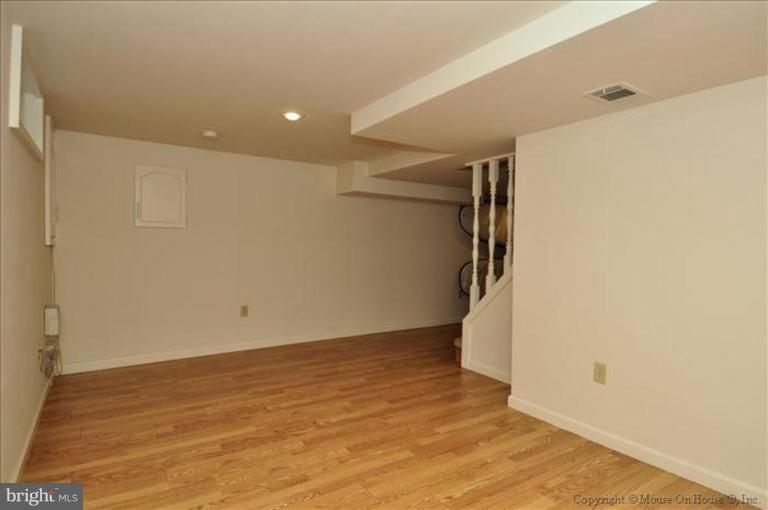 10004 Raynor Road Silver Spring, MD 20901 - Photo 22 of 29 Recreation Room #2