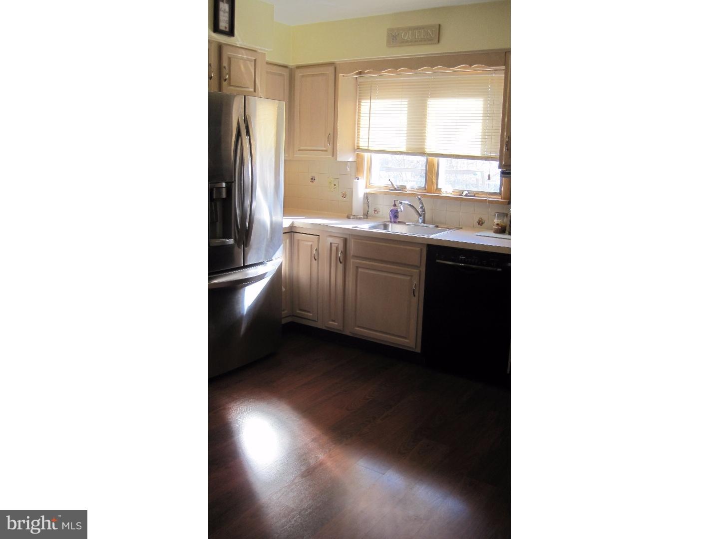 5 Banbury Road Trenton, NJ 08690 - Photo 5 of 18 Gallery Image 5