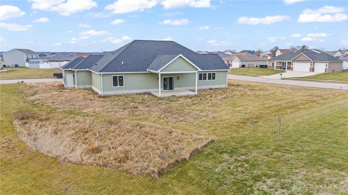 9907 Barnum Road Piqua, OH 45356 - Photo 5 of 27