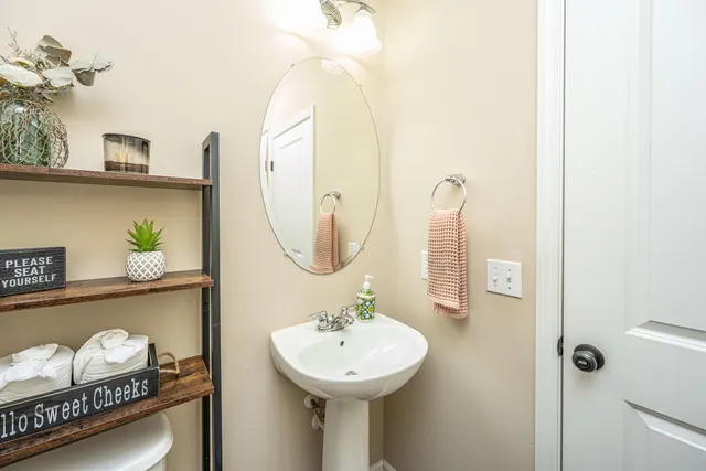 $445,000 | 8518 Marsh Overlook, North Charleston, SC 29420