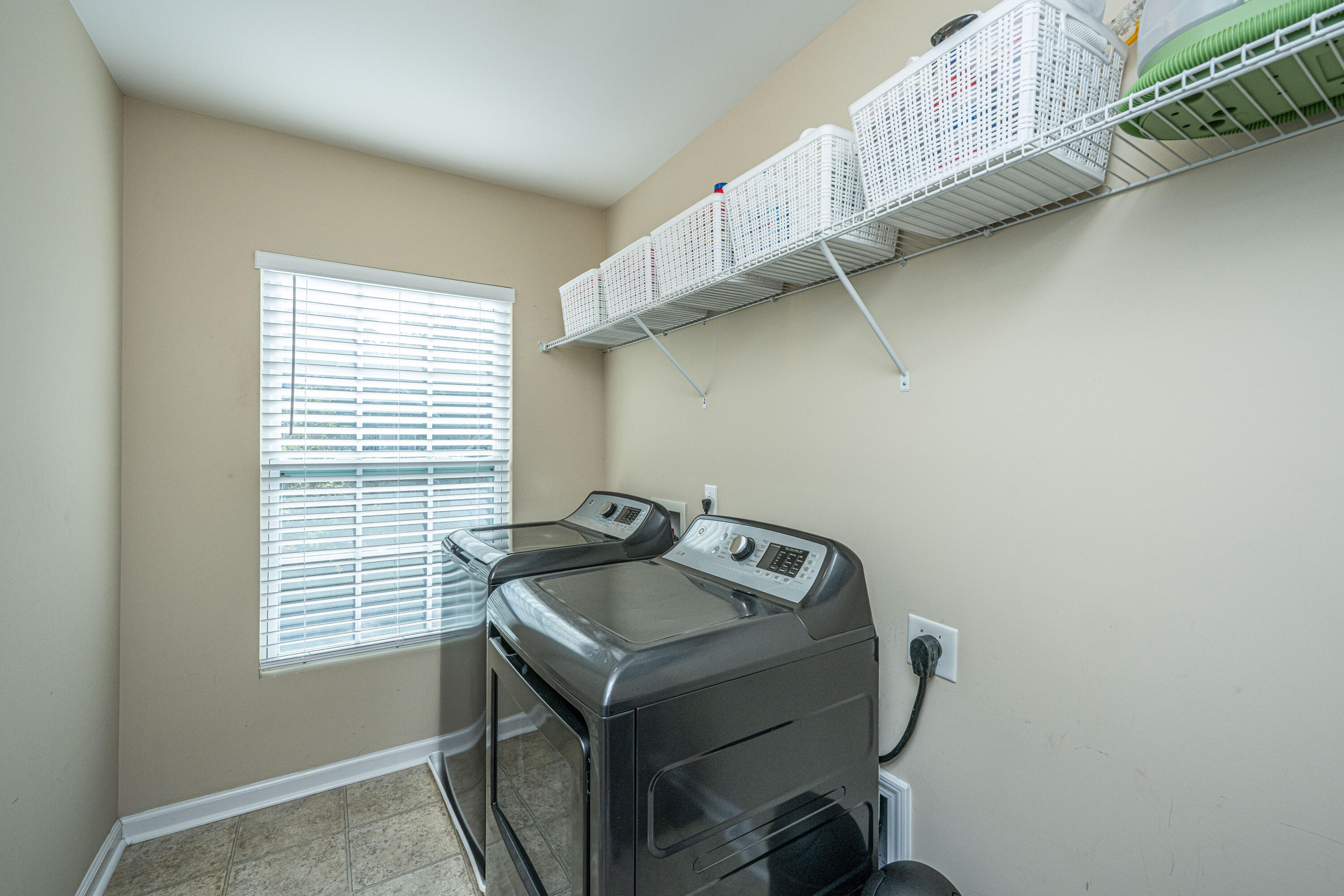 8518 Marsh Overlook North Charleston, SC 29420 - Photo 23 of 31 8518MarshOverlook041