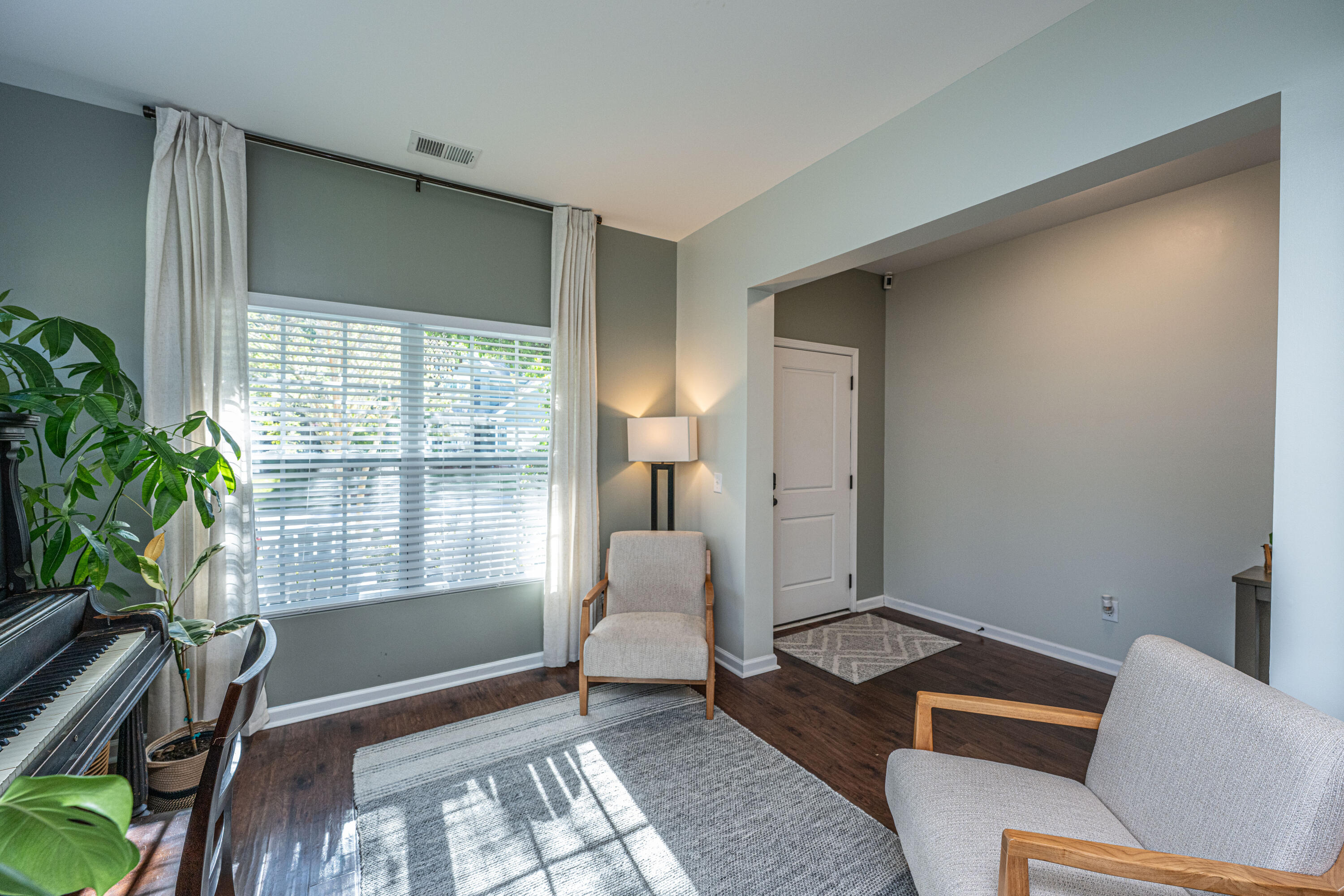 8518 Marsh Overlook North Charleston, SC 29420 - Photo 10 of 31 8518MarshOverlook010