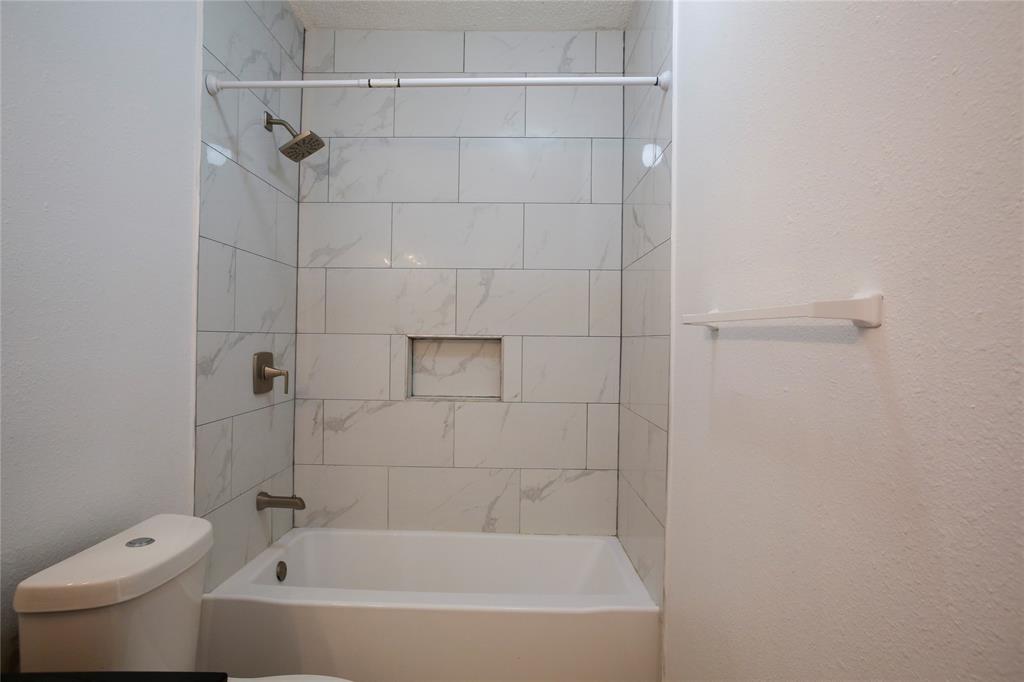 5859 Frankford Road, Unit 1102 Dallas, TX 75252 - Photo 11 of 22