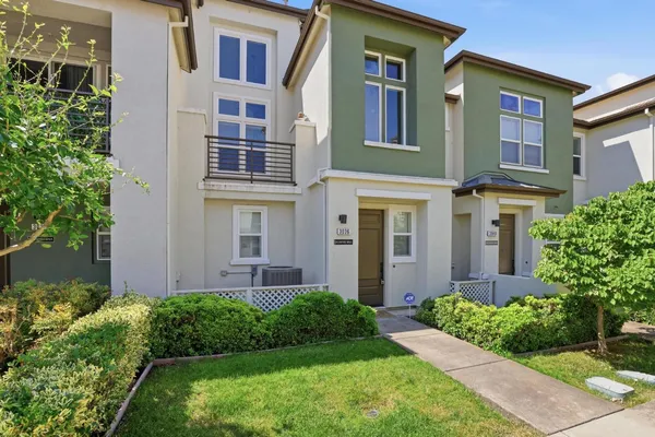 $389,000 | 3036 Enchanted Walk, Unit 24, Sacramento, CA 95835
