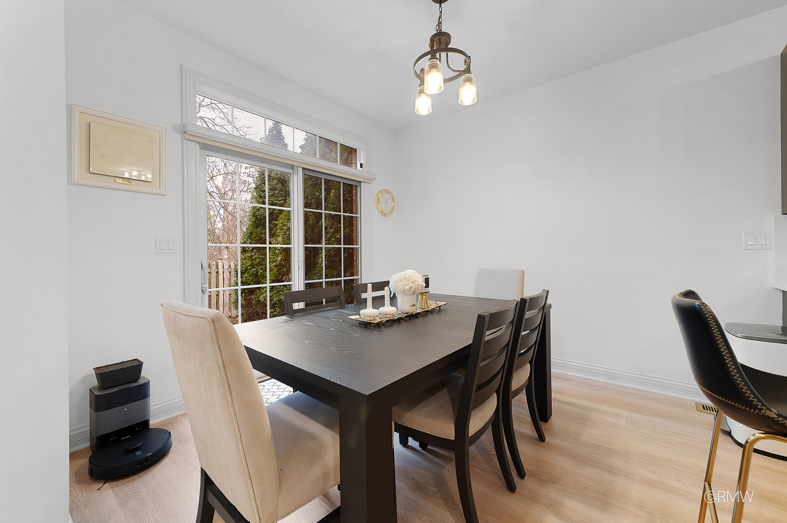 2459 Nicola Court Addison, IL 60101 - Photo 8 of 35 a view of a dining room with furniture window and outside view