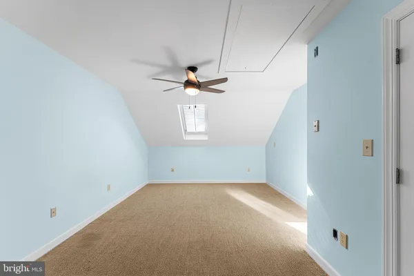 an empty room