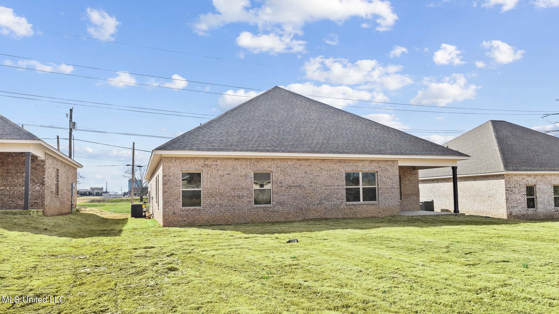 332 Carr Farms Road Ridgeland, MS 39157 - Photo 34 of 34 MS_Jackson_Ridgeland_Carr-Farms_Dylan_C4