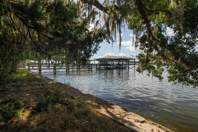 a view of a lake with houses