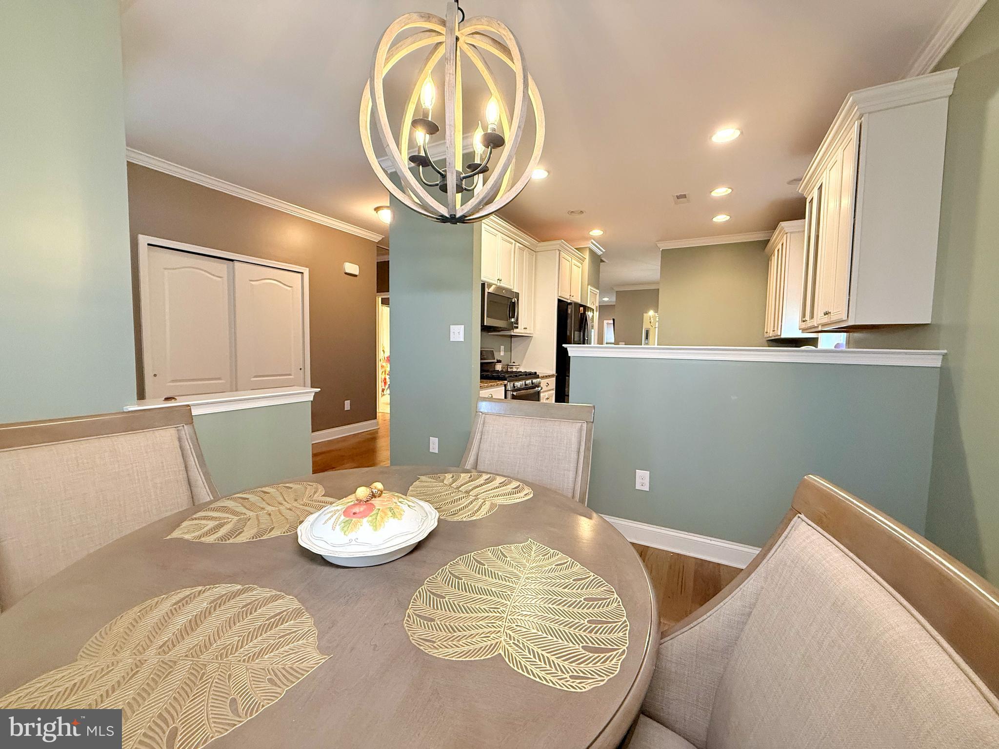 140 Weatherby Lane Glassboro, NJ 08028 - Photo 21 of 85 a view of a dining room with furniture