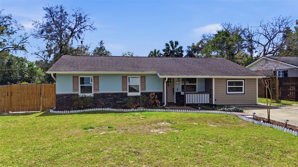 135 Caracas Road DeBary, FL 32713 - Photo 1 of 25