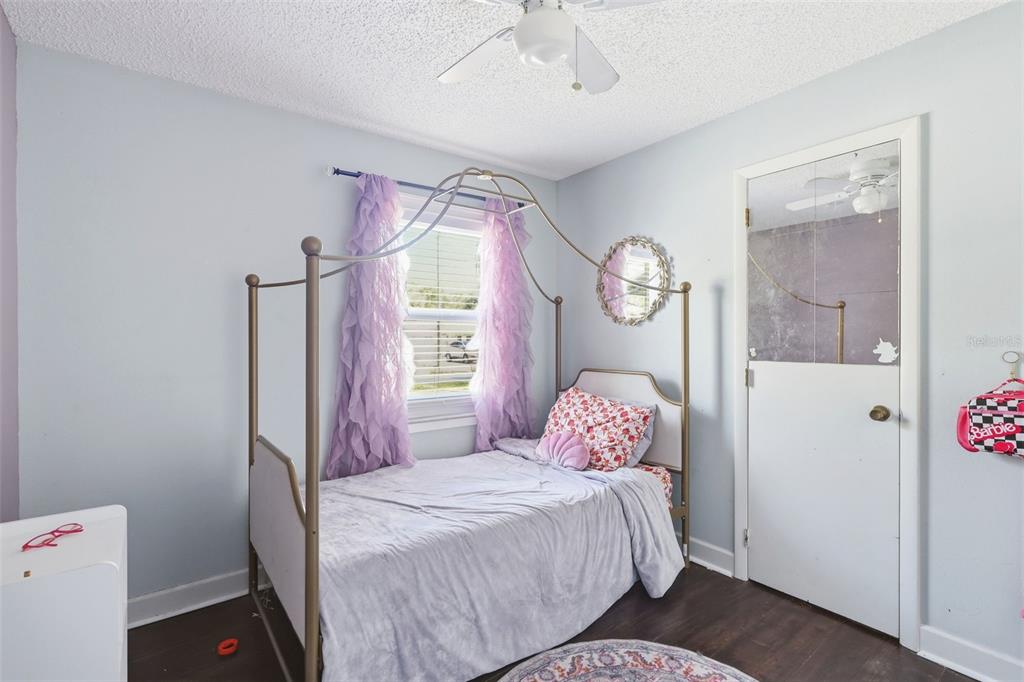 135 Caracas Road DeBary, FL 32713 - Photo 11 of 25