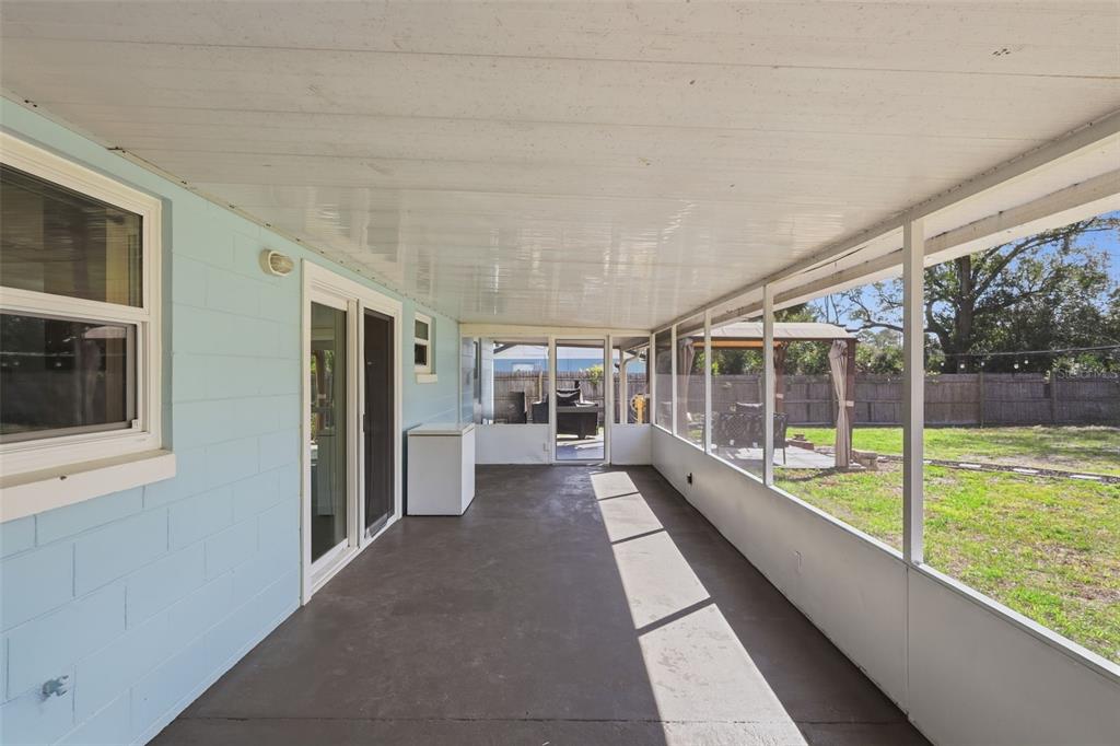 135 Caracas Road DeBary, FL 32713 - Photo 14 of 25