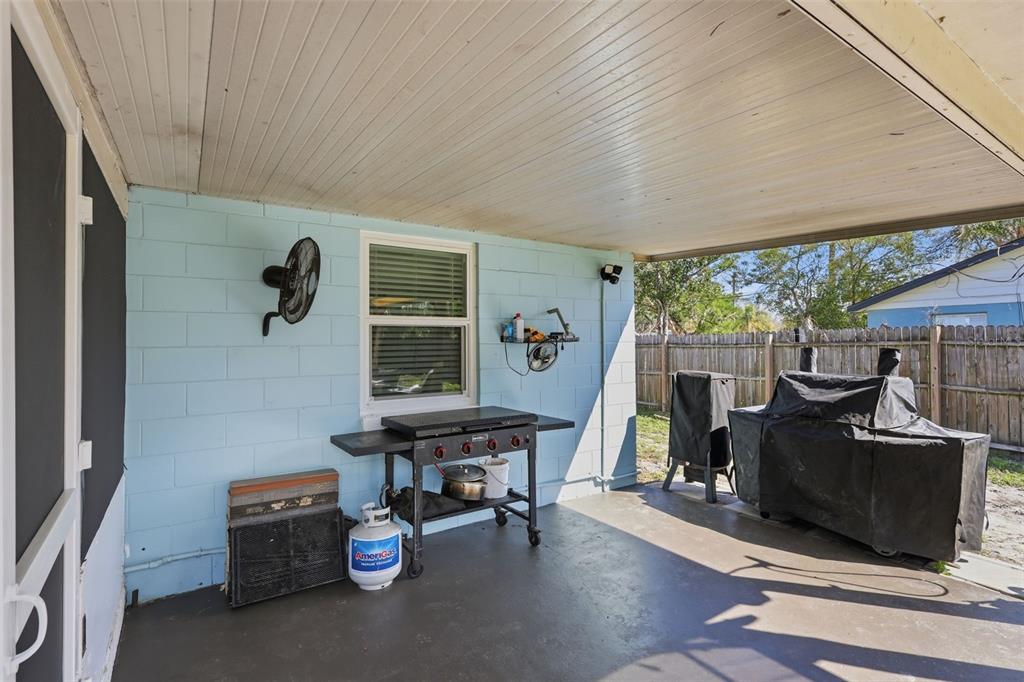 135 Caracas Road DeBary, FL 32713 - Photo 17 of 25