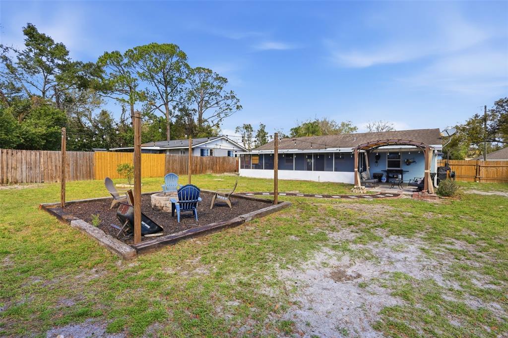 135 Caracas Road DeBary, FL 32713 - Photo 23 of 25