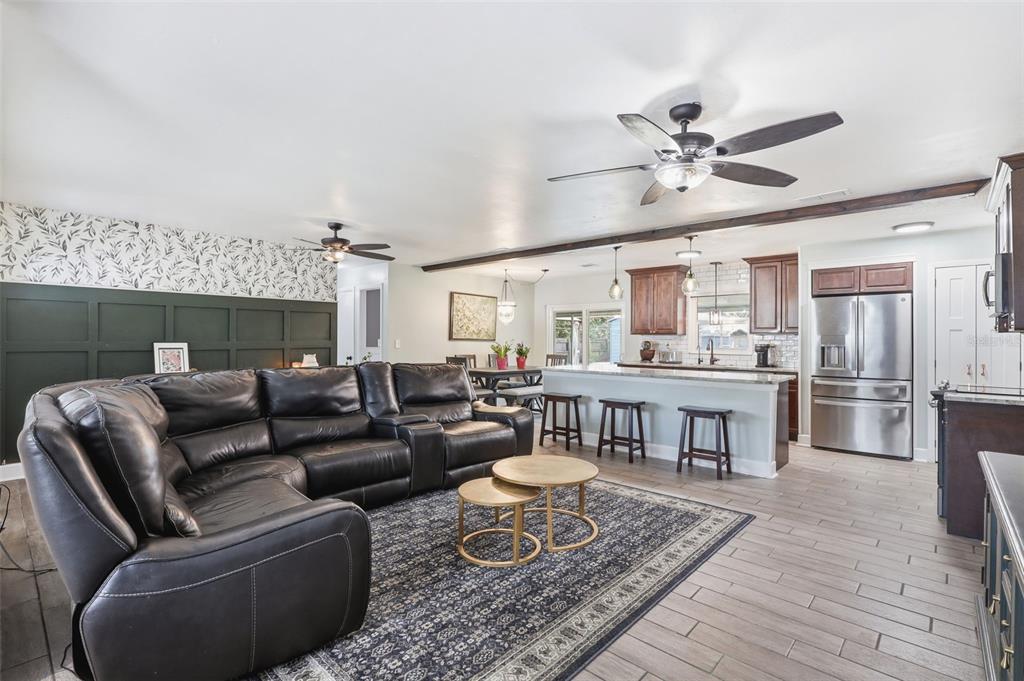 135 Caracas Road DeBary, FL 32713 - Photo 6 of 25