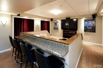 2 Warson Hills Lane St. Louis, MO 63124 - Photo 15 of 19