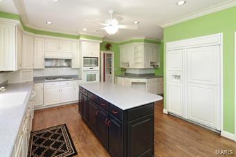 2 Warson Hills Lane St. Louis, MO 63124 - Photo 8 of 19