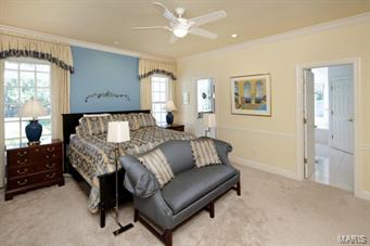 2 Warson Hills Lane St. Louis, MO 63124 - Photo 10 of 19