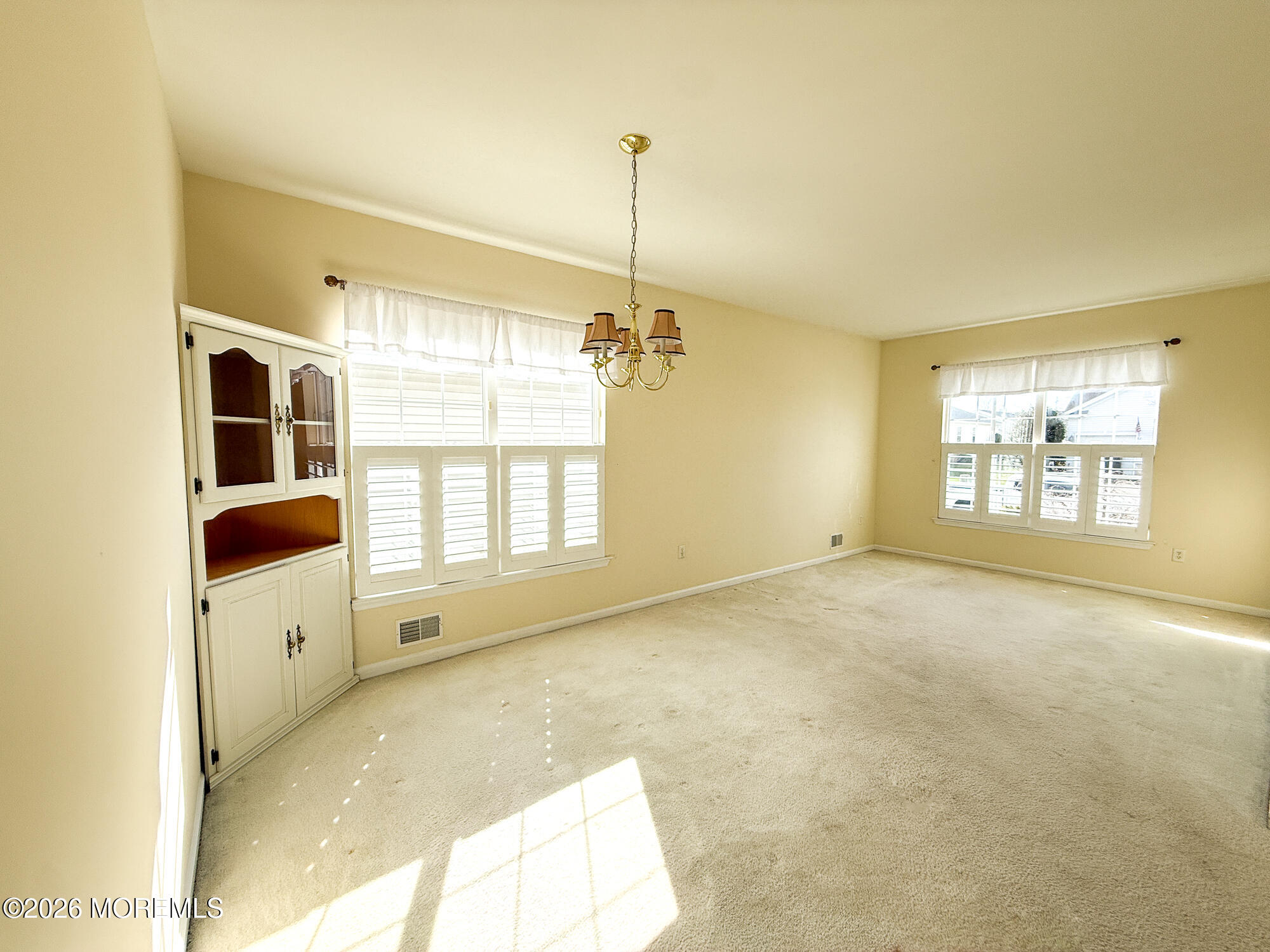 155 Wordsworth Road Brick, NJ 08724 - Photo 5 of 42 155 Wordsworth 5