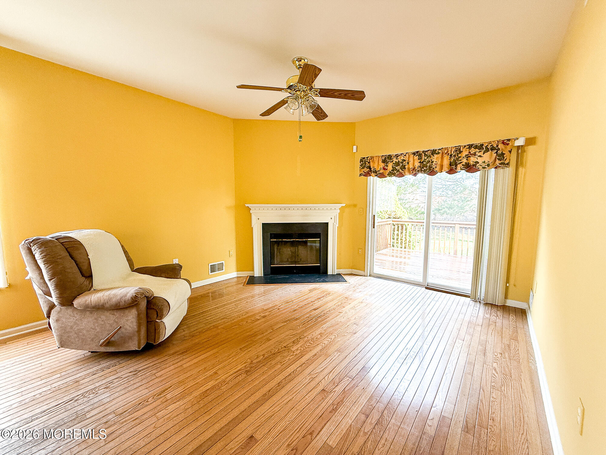 155 Wordsworth Road Brick, NJ 08724 - Photo 8 of 42 155 Wordsworth 14