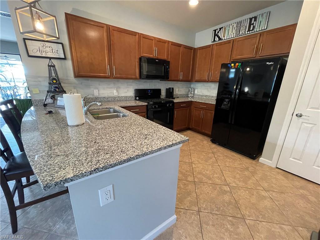 7631 Jacaranda Lane Naples, FL 34114 - Photo 17 of 43