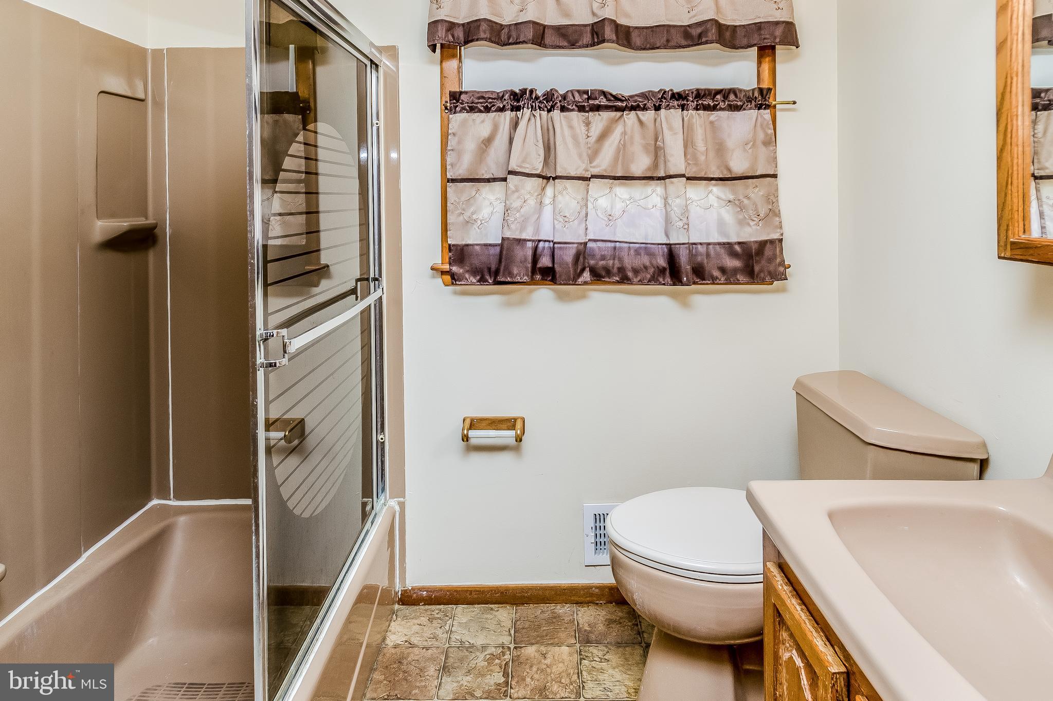 95 Hempstead Road Hamilton, NJ 08610 - Photo 22 of 25