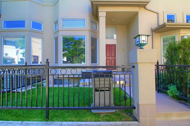 $2,950 | 5062 Cherry Creek S Drive, Denver, CO 80246