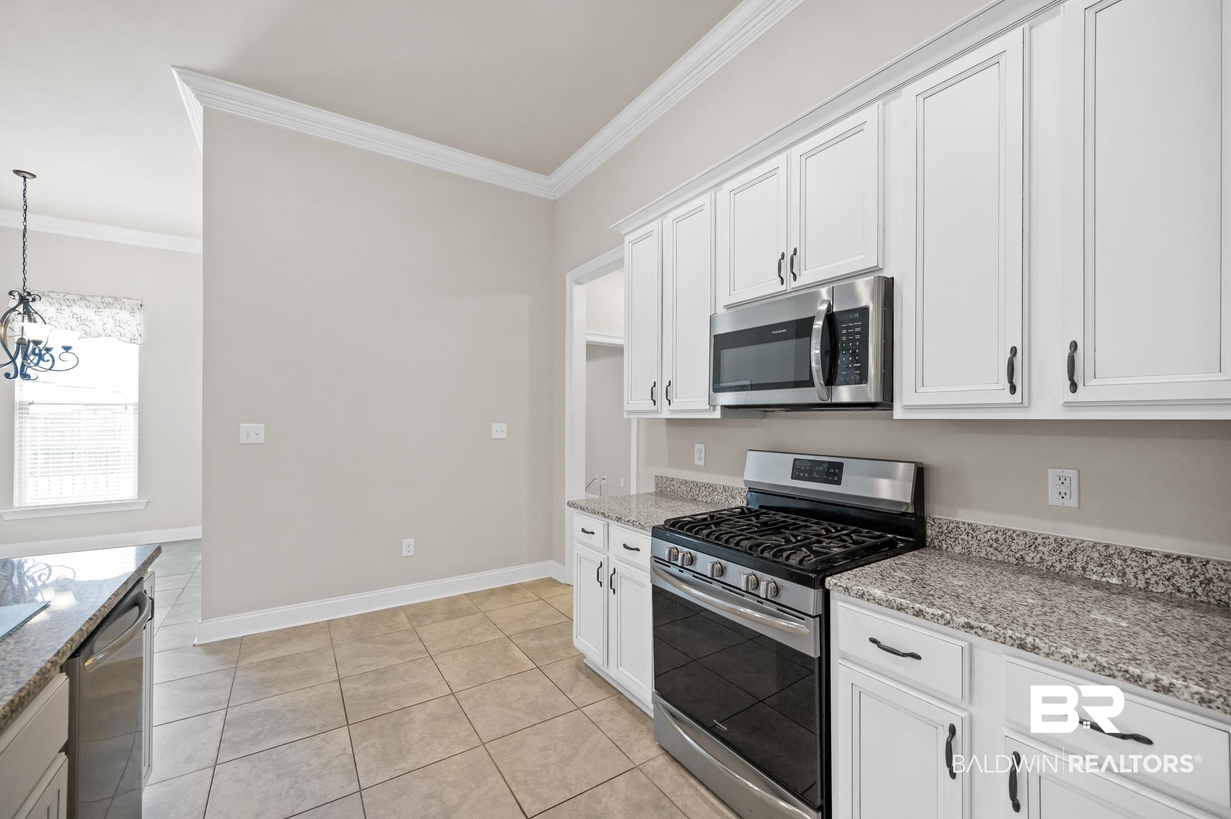 1050 Thoresby Drive Foley, AL 36535 - Photo 13 of 37