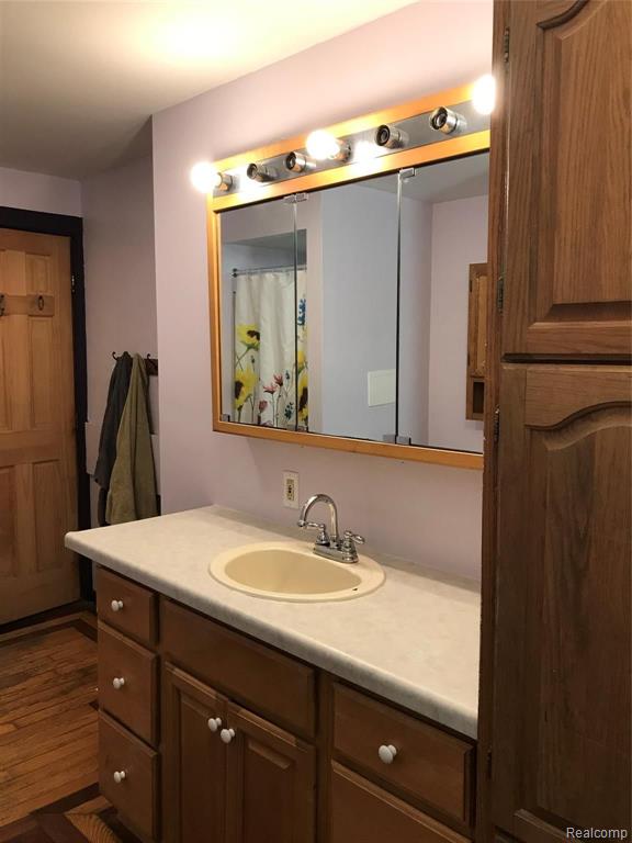 4201 Cade Road Capac, MI 48014 - Photo 12 of 26