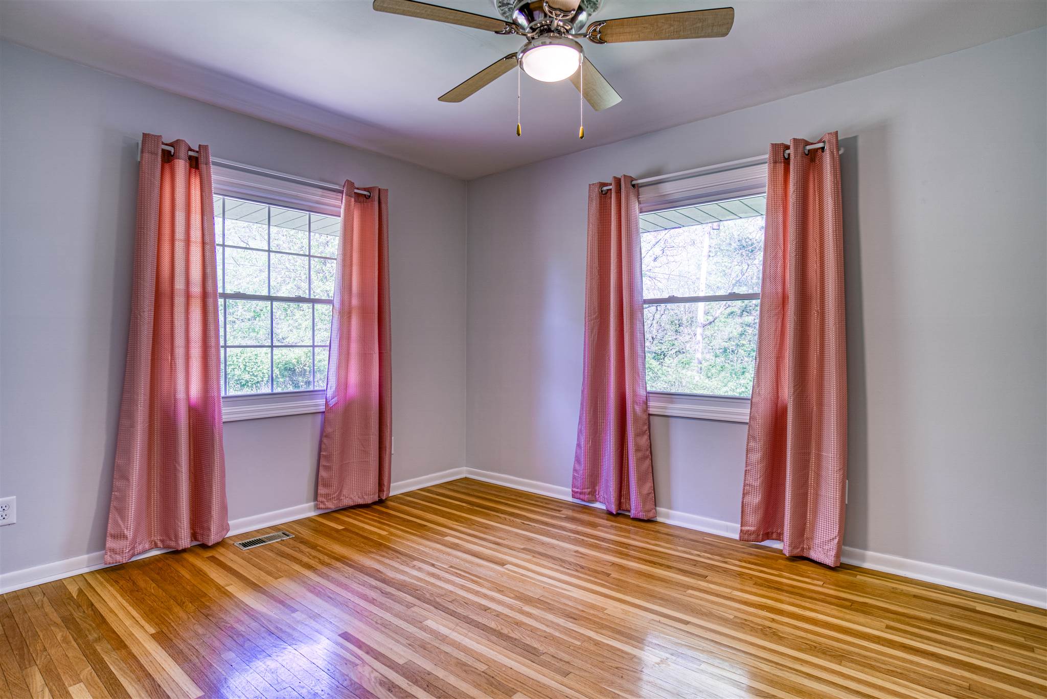 6525 Old State Road Evansville, IN 47710 - Photo 16 of 31 Gallery Image 16