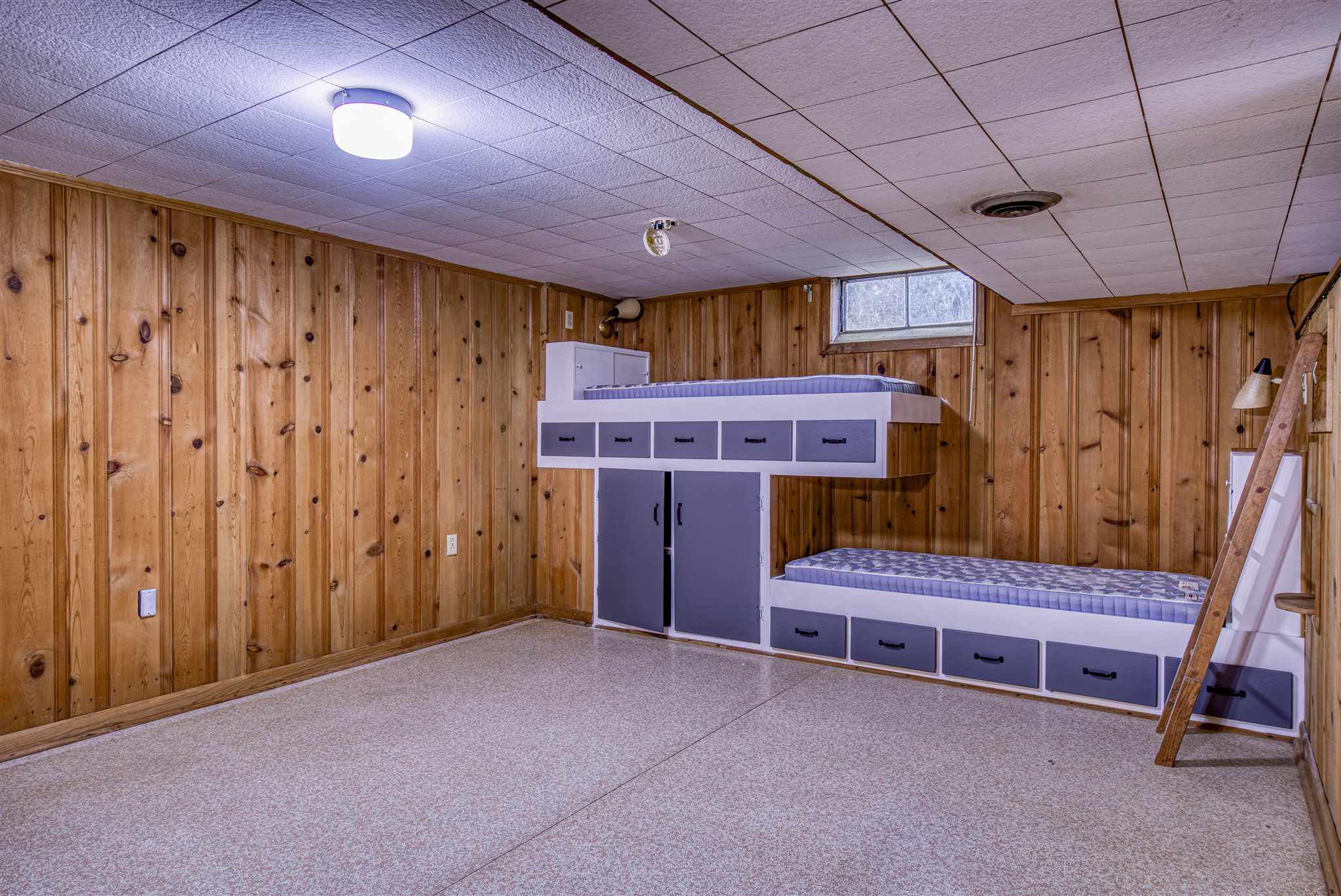 6525 Old State Road Evansville, IN 47710 - Photo 26 of 31 Gallery Image 26