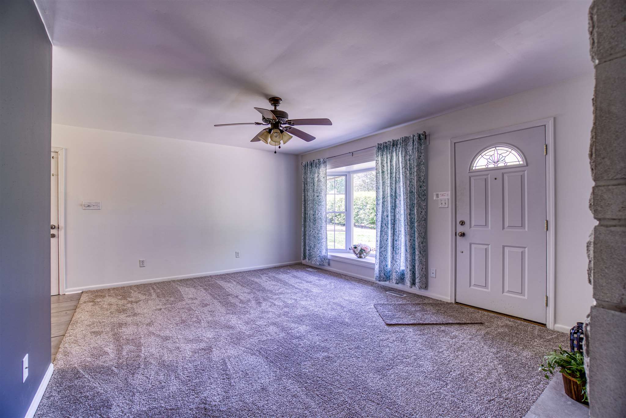 6525 Old State Road Evansville, IN 47710 - Photo 7 of 31 Gallery Image 7